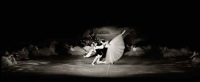 Rudolph Nureyev and Veronica Tennant, 1974, The National Ballet of Canada, Les Sylphides by Michael Fokine